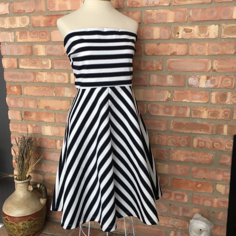 Limited strapless dark navy and white dress 12
